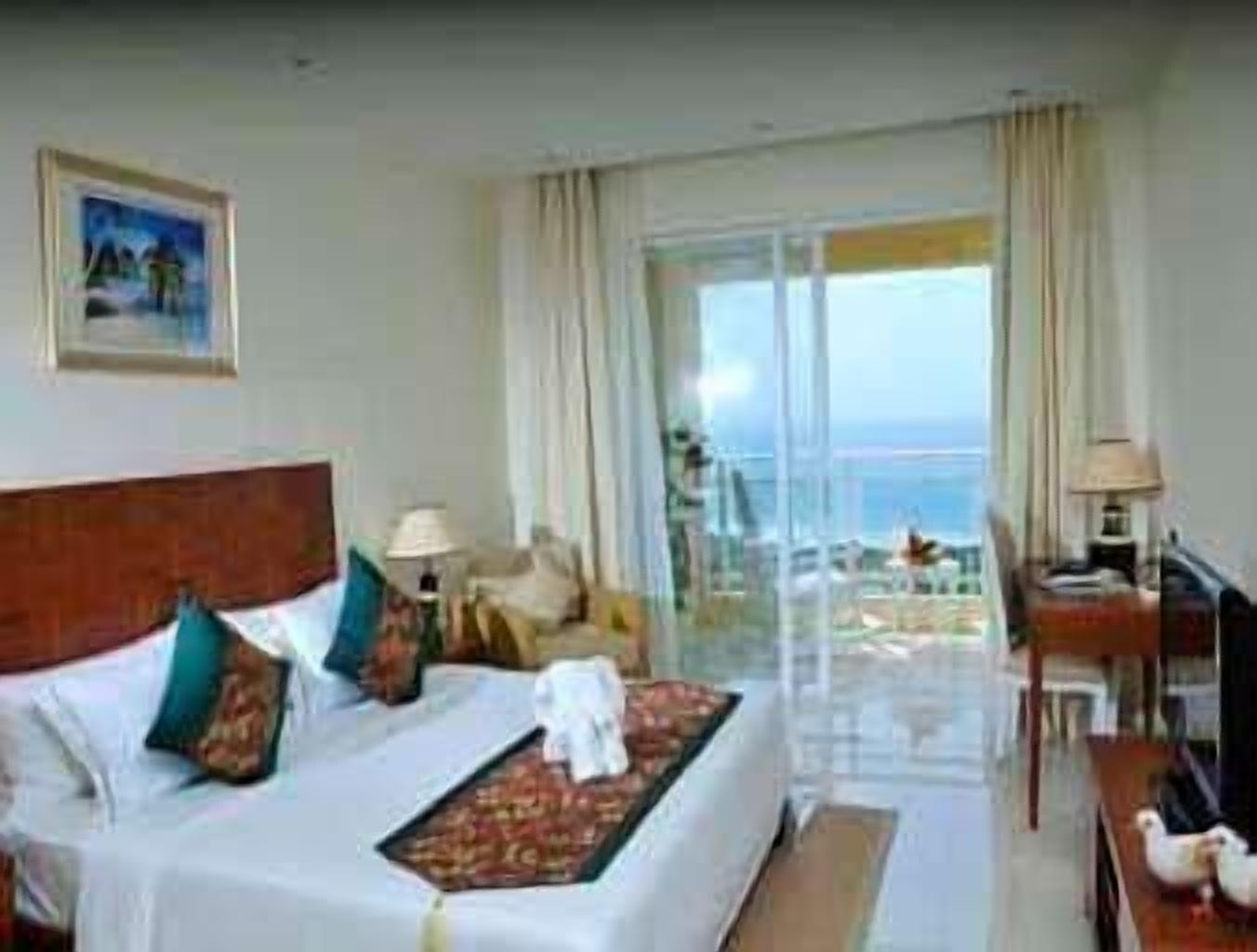 Ramada Hotel & Suites Boao Qionghai Bilik gambar